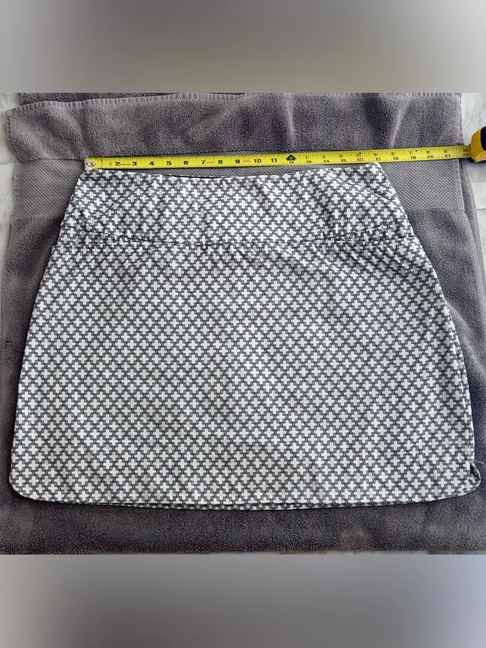 3 SKORTS SC & Co - Picture 2 of 5